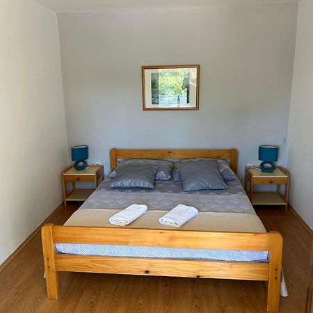 Apartmani Rina Kadumi 외부 사진