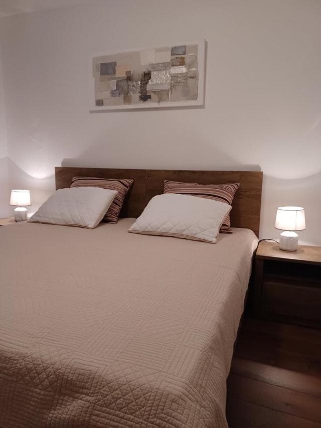 Apartmani Rina Kadumi 외부 사진